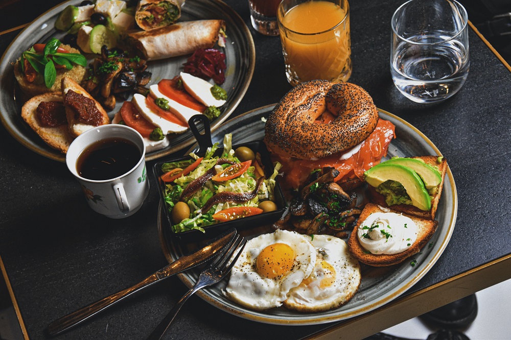The 15 Best Bottomless Brunches In Sydney