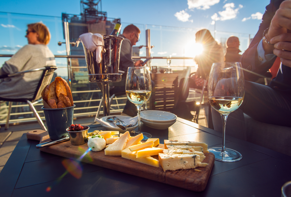 The 15 Best Rooftop Bars In Brisbane