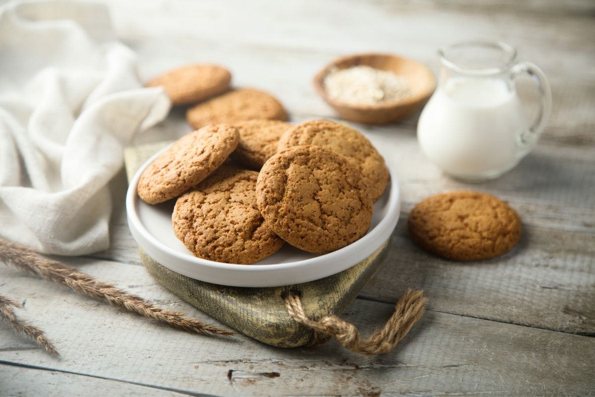 10 Gluten-Free Ginger Cinnamon Cookie Recipes