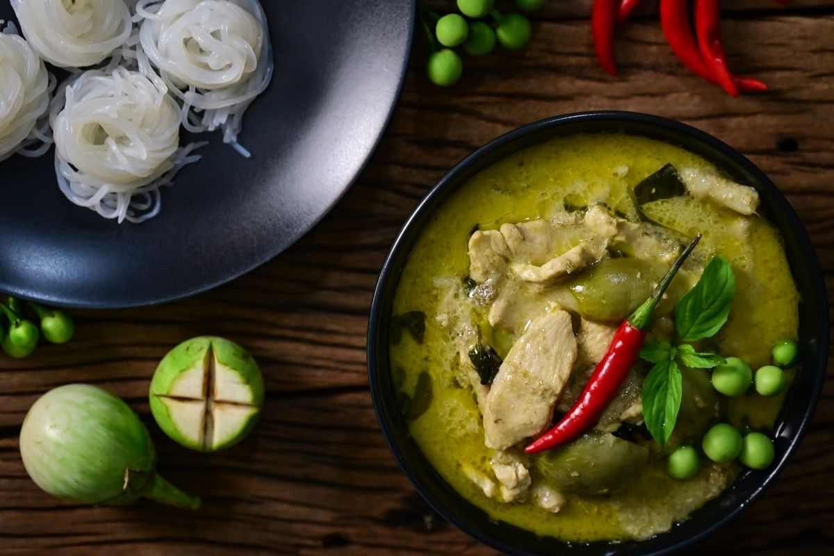 20 + Thai Catering Foods Ideas (12)