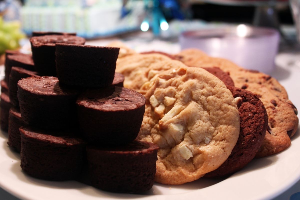 Cookies & Brownies - catering food ideas for birthday parties