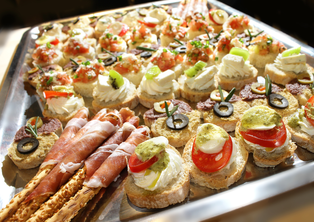 Finger Food - How Would You Cater For 100 Guests On A Budget?