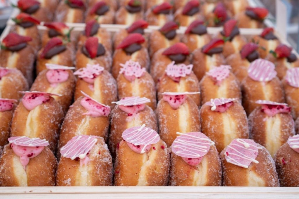 Gourmet Donuts - popular catering dishes
