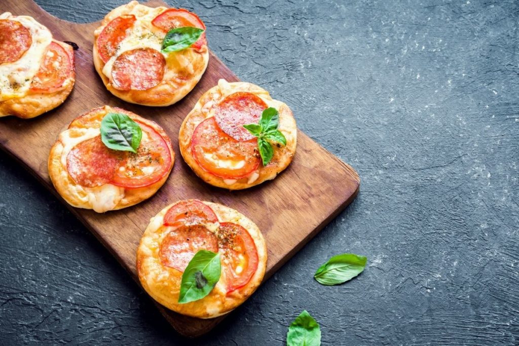 Mini Pizza - catering food ideas for engagement parties
