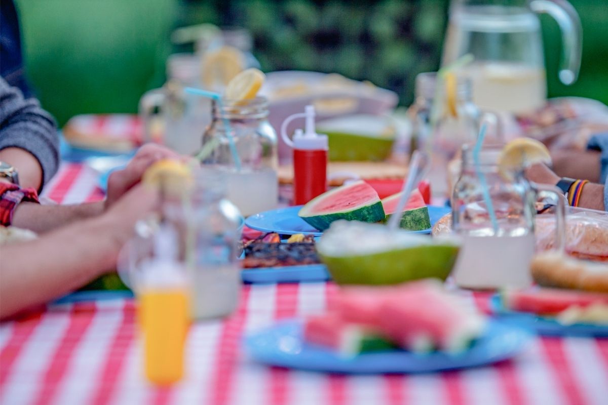 Picnic Table - catering food ideas for birthday parties
