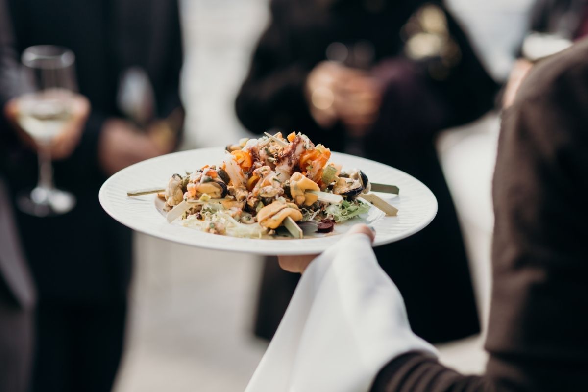 Wedding Catering: Everything You Need To Know