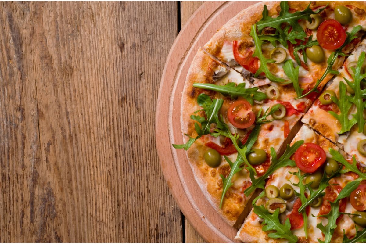 Gluten-free Vegan Paleo Pizza with Mushrooms & Onions - bakerita.com 