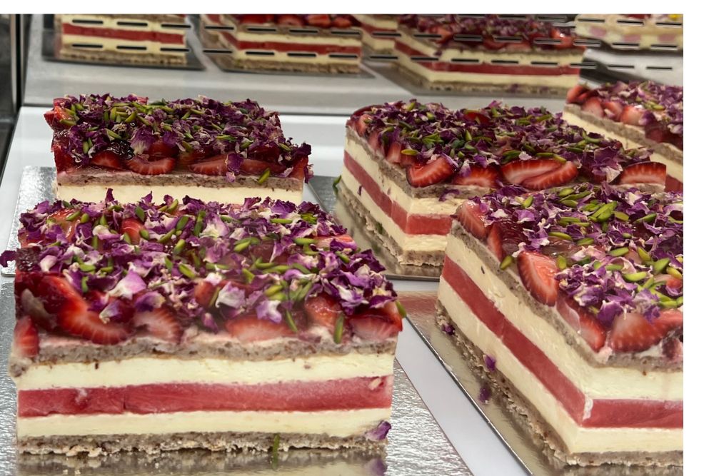 Raw Strawberry, Pistachio and Chocolate Cake - The Health Emporium, Bondi  Road Sydney