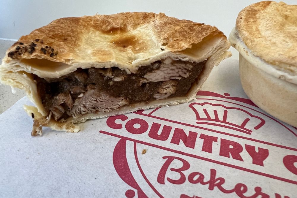Country Cob Bakery - Pork & Pepper pie

