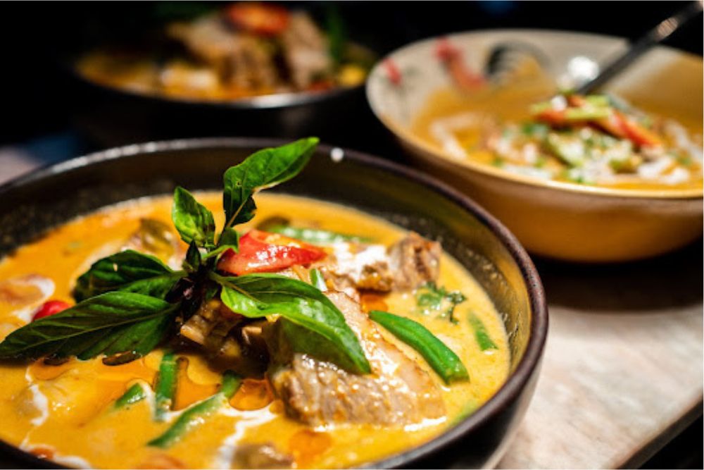Kinn + Dern Curry - Best Thai Restaurants in Brisbane