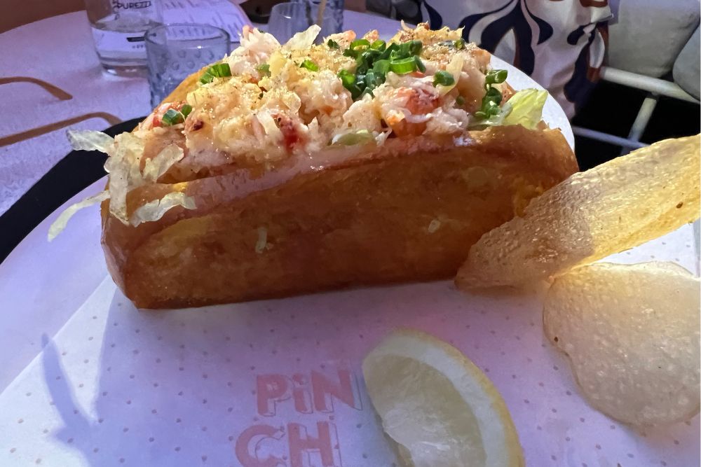 Pinchy's - Lobster Roll & Lemon - best seafood restaurants in Melbourne
