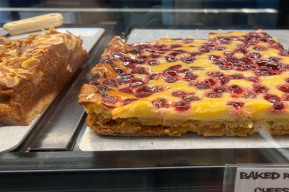 Kurtosh Baked Raspberry Cheesecake - best dessert stores in Sydney
 