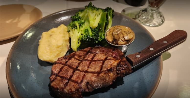 Steak - Tony Roma's Steakhouse in Perth
