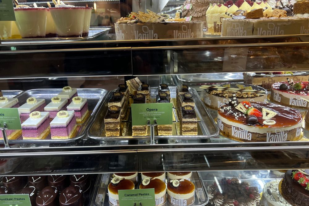 Vanilla Lounge - Opera Cake & More - Best Bakeries in Melbourne