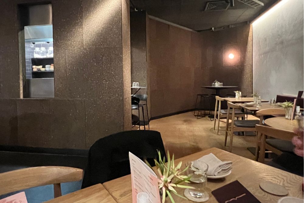 Byrdi - Dining Room