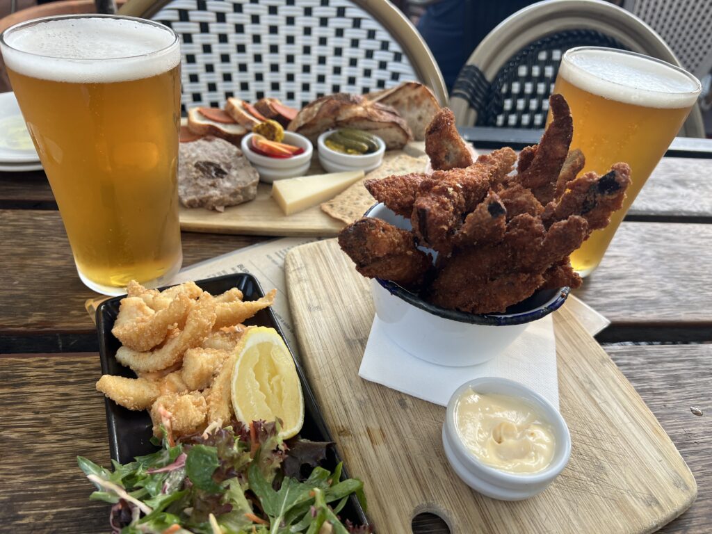 Best Beer Gardens in Melbourne - Peacock Hotel - Beer and Food