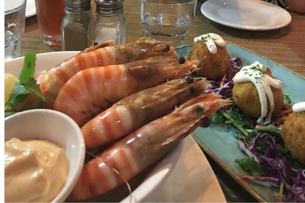 Best seafood Restaurants in Perth - Prawns in Athens - Close